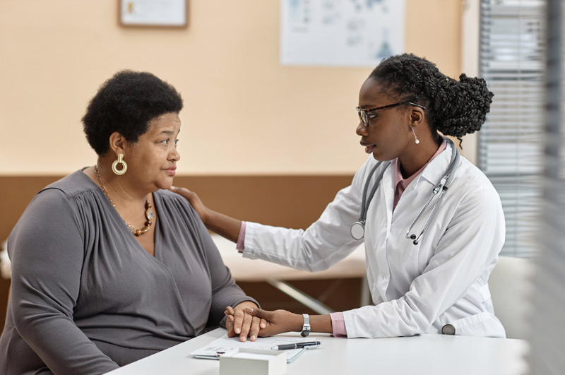 Doctor-consultation-for-rectovaginal-fistula