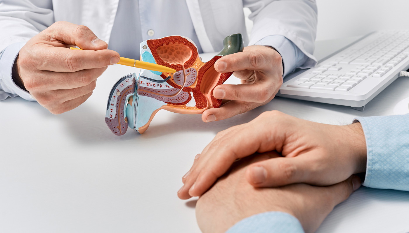 Doctor-describing-bladder-neck-contracture