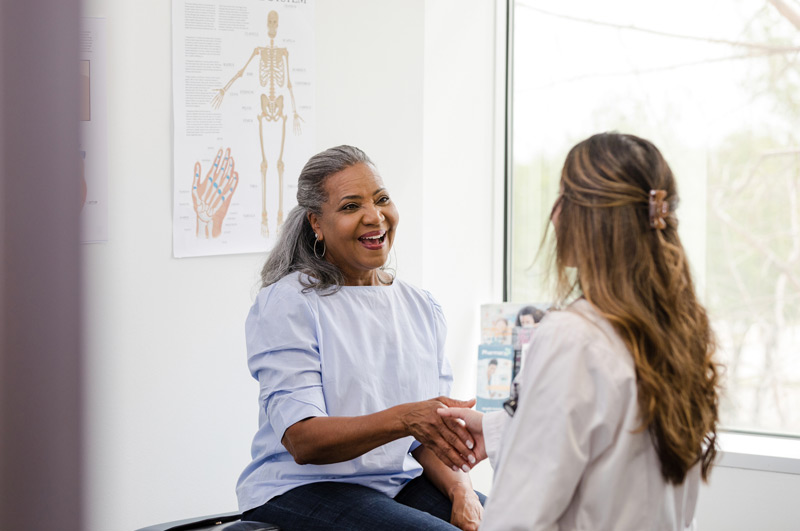 Patient-meeting-doctor-to-discuss-diagnosis-of-intestinal-prolapse