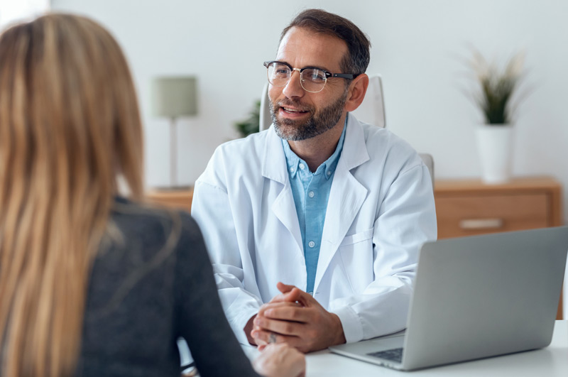 Doctor’s-appointment-discussing-bladder-reconstruction-surgery